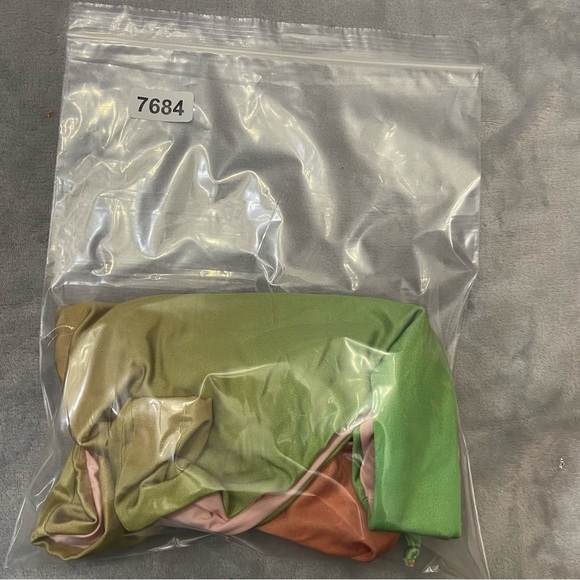 New! Baobab Kira Cut-Out Ombré Gradient One-Piece Swimsuit 27684 - Picture 11 of 11